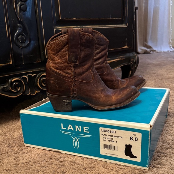 Lane Plain Jane shortie Brown Leather Ankle Booties - Picture 2 of 5
